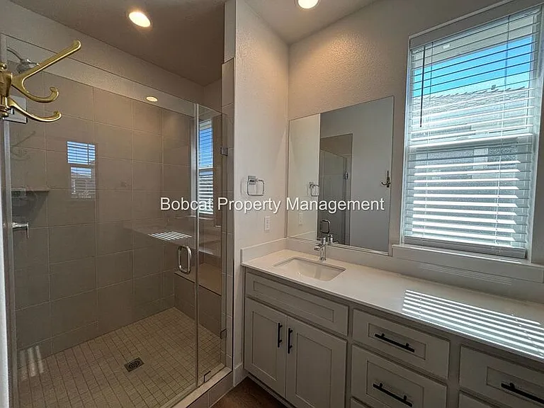 1287 Grove St — Photo 30