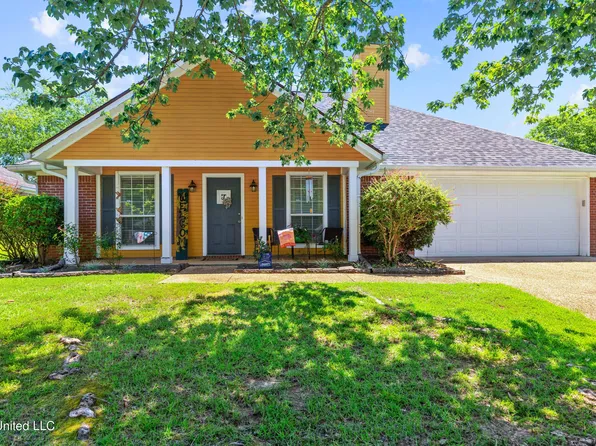 506 Walnut Grove Dr, Pearl, MS 39208