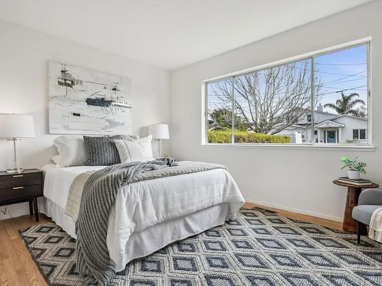 70 Birch Ave — Photo 13