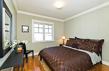 1st image of 939 Jackson St APT 201