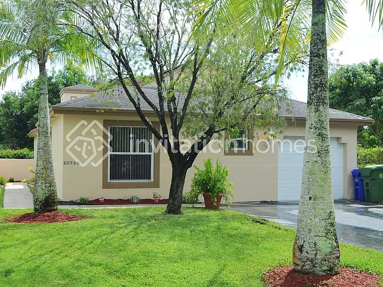 20710 NW 1st St — Photo 1