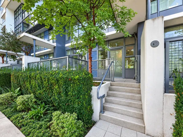 8633 Capstan Way #3, Richmond, BC V6X 0N5