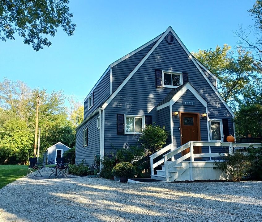 1st image of 42279 N Park Pl