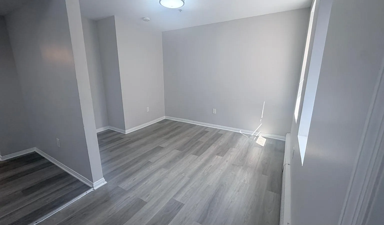2 bed, 850 sqft, $1,950 — Photo 4