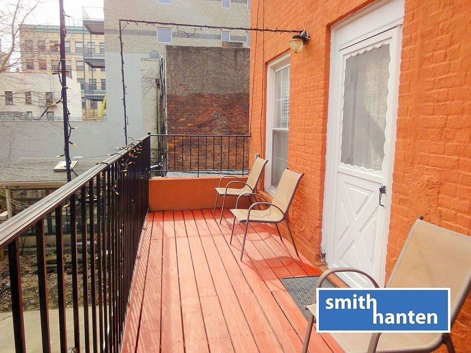1st image of 149 Smith St #1