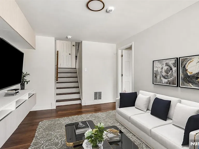 32 Brantwood Pl — Photo 18