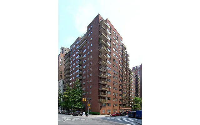 Rented by Douglas Elliman | media 9