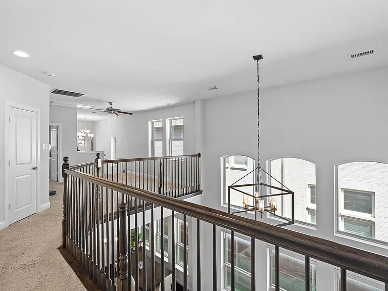 1416 Huntsman Ridge Ln — Photo 16