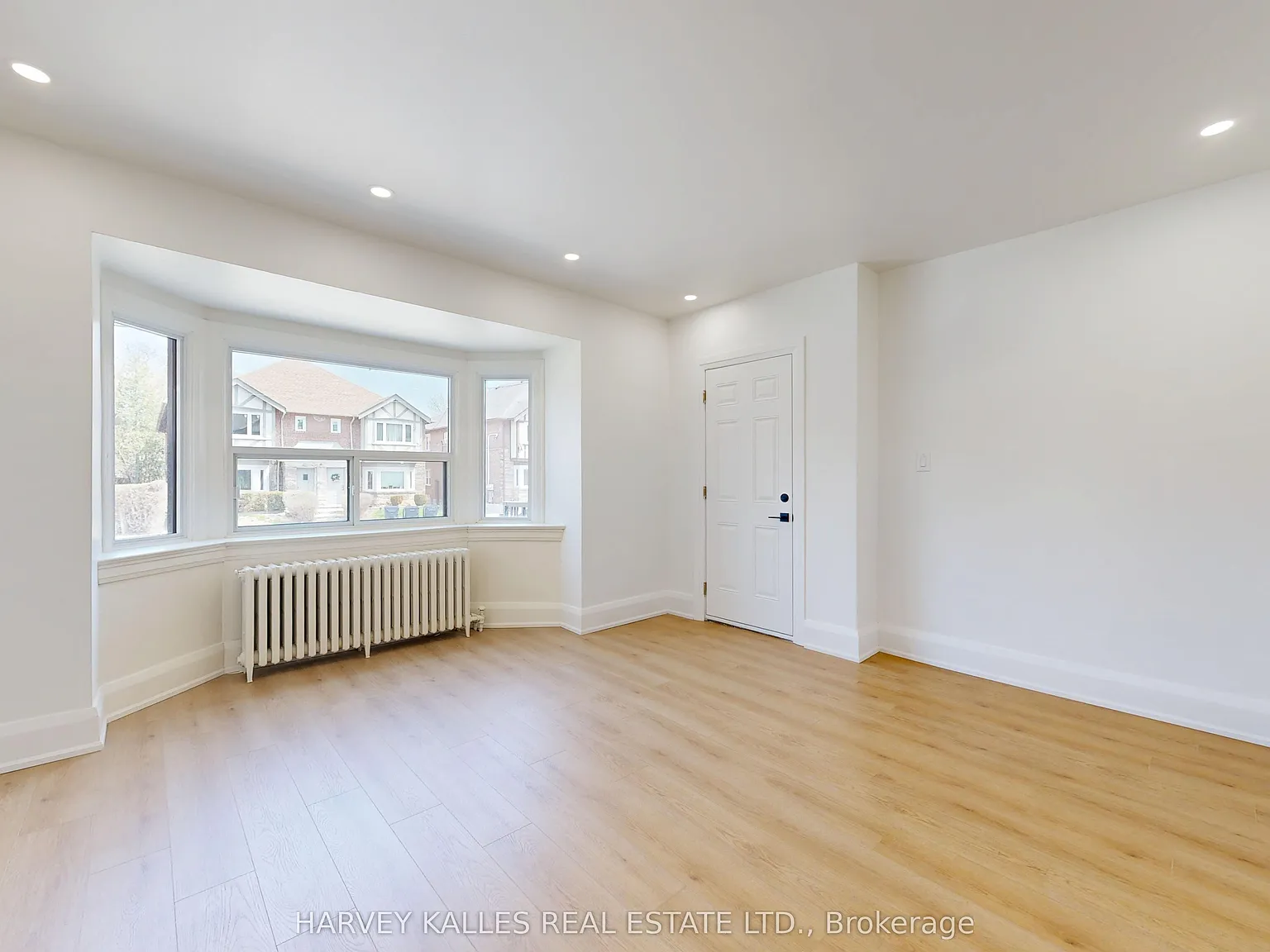 2 bed, $2,995 — Photo 4