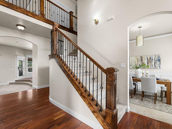 4th image of 683 W Indian Rocks St