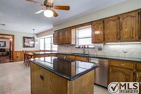 5th image of 10105 Apple Creek Dr