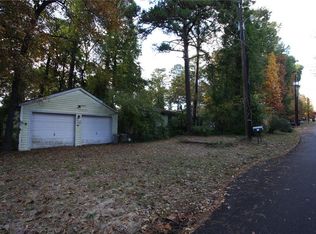 8155 Magnolia Ln, Rogers, AR 72756