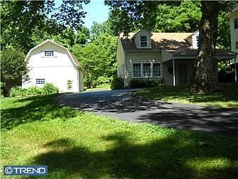 2nd image of 391 Howarth Rd