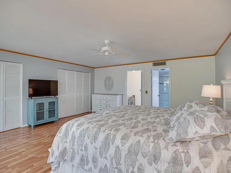 2722 Cardinal Dr — Photo 12