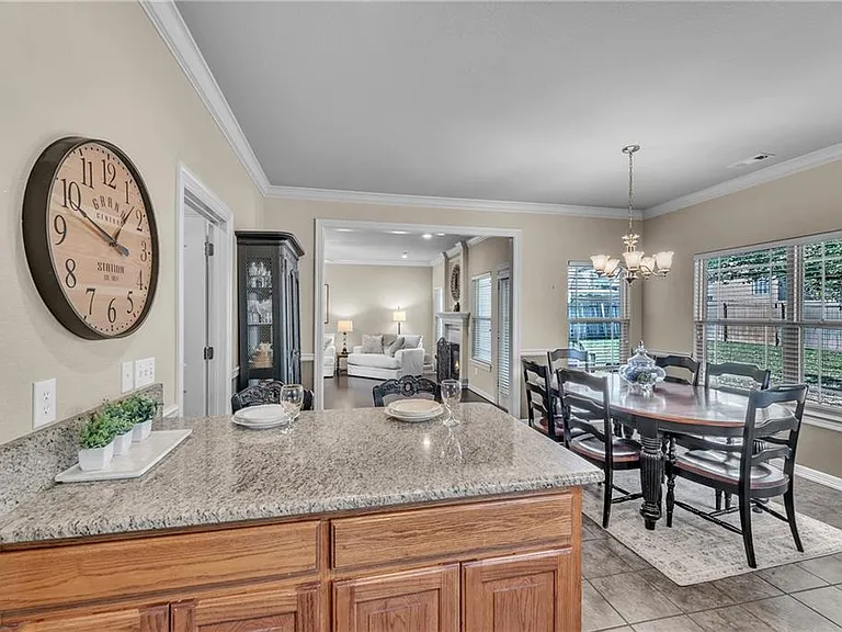 5703 W Casey Dr — Photo 10