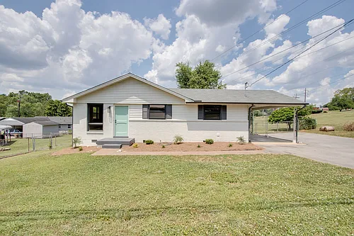 602 Hickory Bend Dr Photo 1