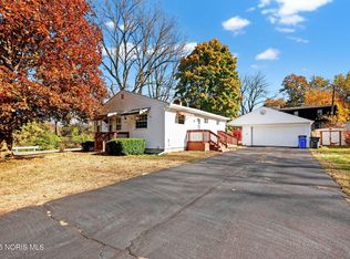 6052 Recamper Dr, Toledo, OH