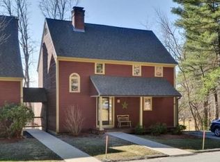 1 Woodridge Ln, Westford, MA 01886