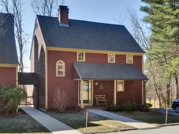 1 Woodridge Ln, Westford, MA 01886