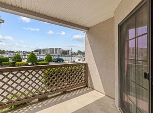 401 Harbour Point #101, Virginia Beach, VA 23451