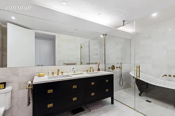 Rented by Corcoran | media 21