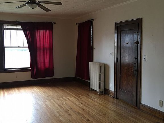 2nd image of 1814 Marshall Ave #0