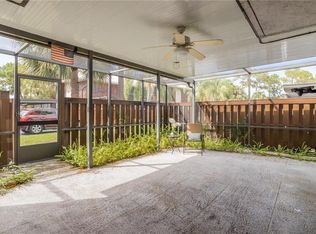204 SE Camelot Gardens Blvd #D, Port Saint Lucie, FL 34952
