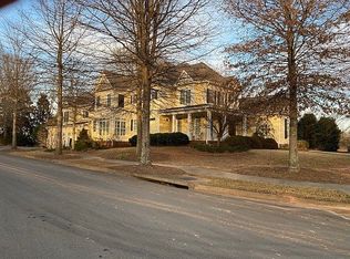 139 Carmichael Dr, Canton, GA 30115