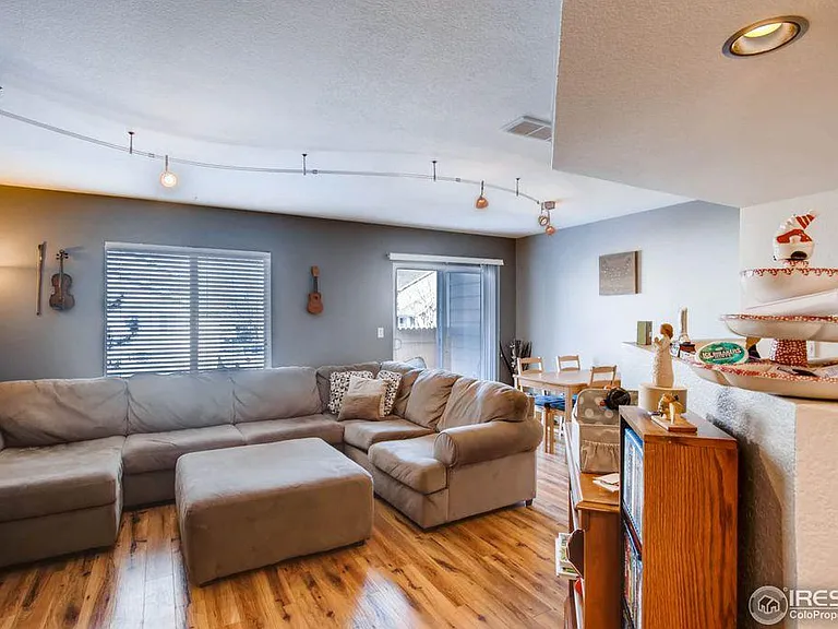 702 Crown Ridge Ln #2 — Photo 7