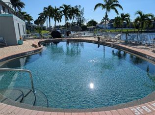 4940 Vincennes St APT 204, Cape Coral, FL 33904