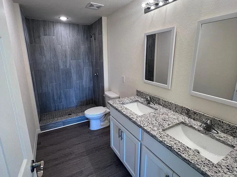 1150 Norge Ct — Photo 8