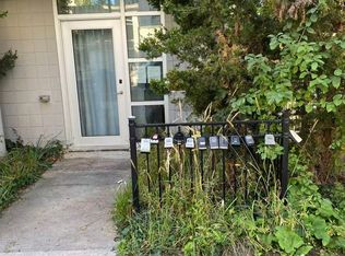 321 Spruce St #701, Waterloo, ON N2L0G4