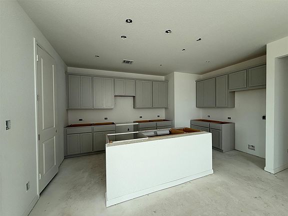 4th image of 13206 Parsons Prairie Ln