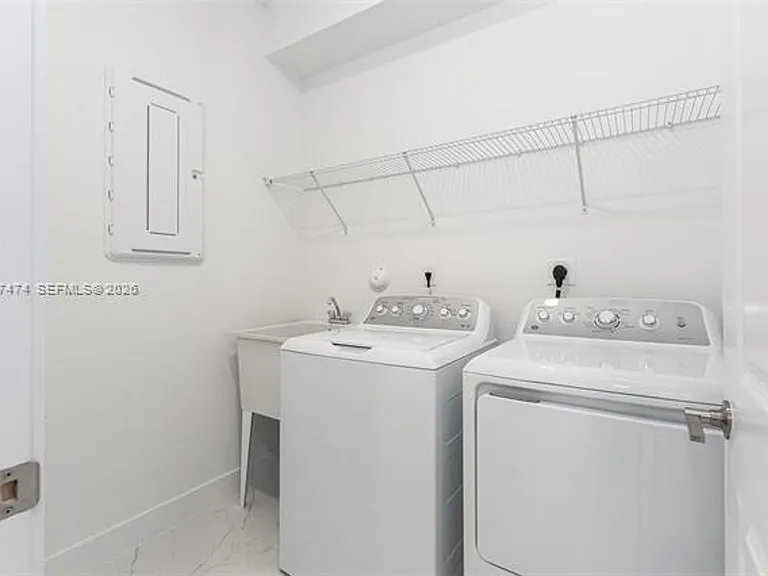 12289 SW 43rd St #12289 — Photo 10