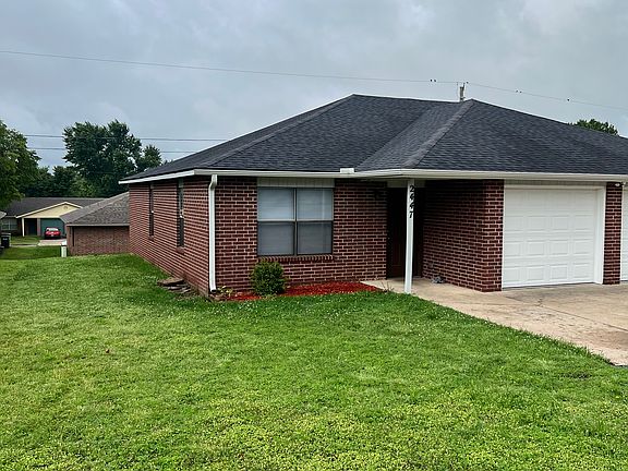2nd image of 2447 W Yvonne Dr #2447