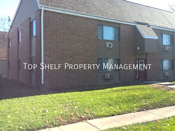 5th image of 103 Grant St S APT 7