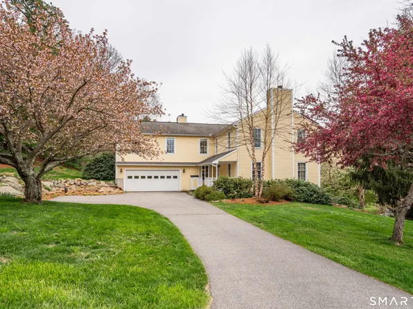 124 Coldspring Crossing, Glastonbury, CT 06073