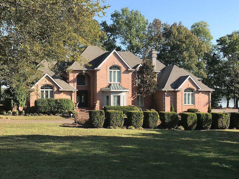 1st image of 1125 Windsor Dr