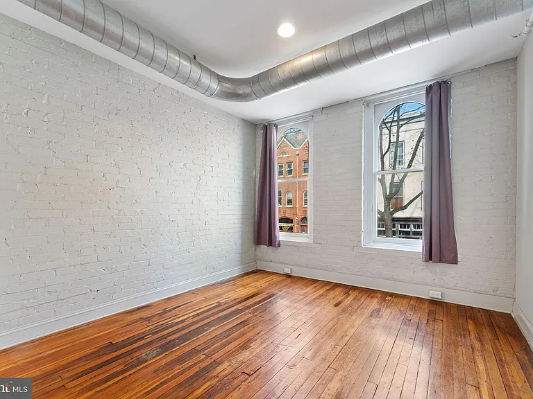 28 E Patrick St #1 — Photo 6