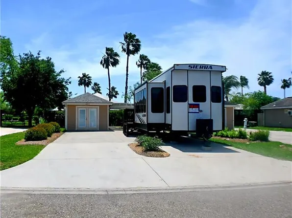 4013 Lark Dr, Mission, TX 78572