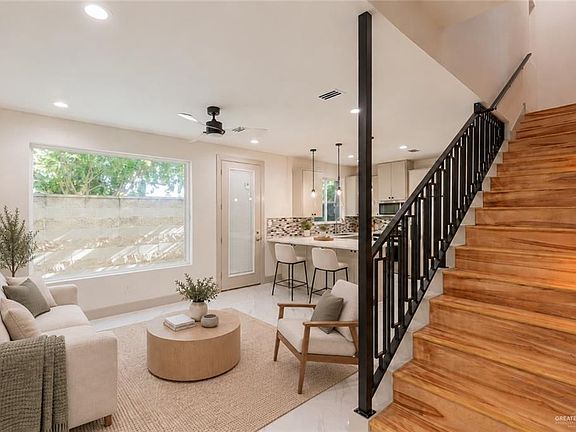 2nd image of 216 Canary Ave