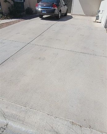 3rd image of 4048 Woodgreen Dr