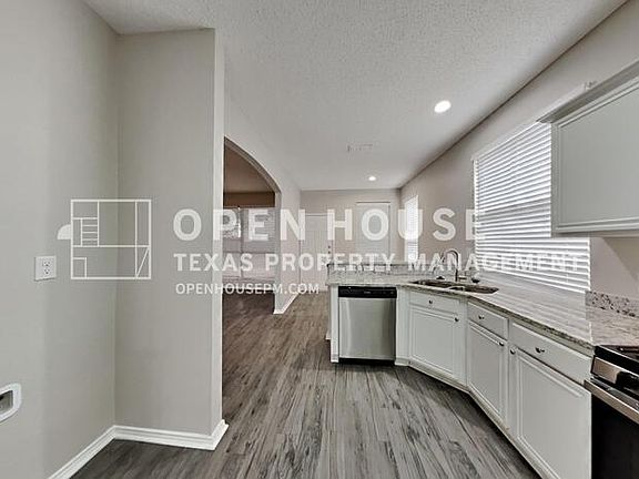 4th image of 7888 Orland Park Cir