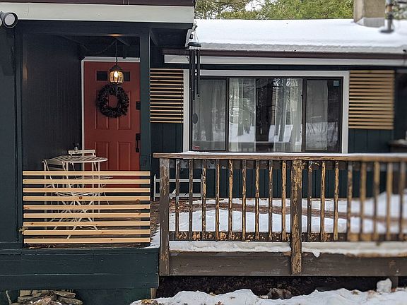 2nd image of 287 Powderhorn Dr