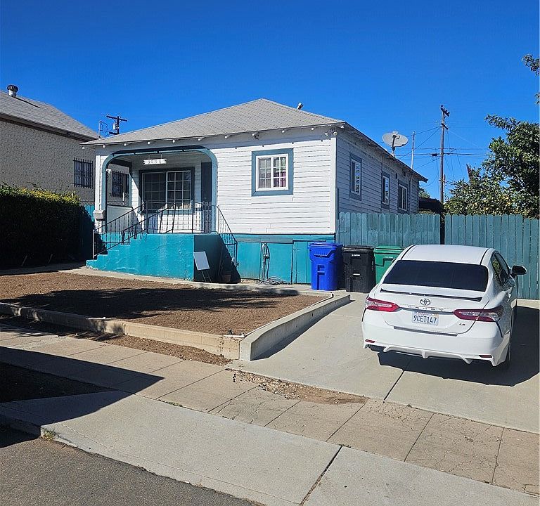 1st image of 3038 Valle Ave