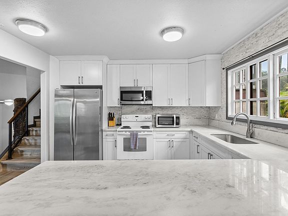 4th image of 18-4033 N Oshiro Rd
