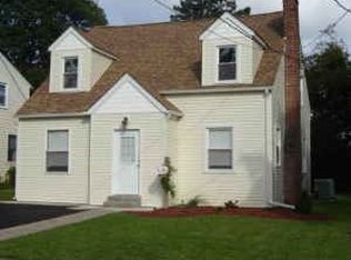 512 Essex Ave, Wilmington, DE 19804