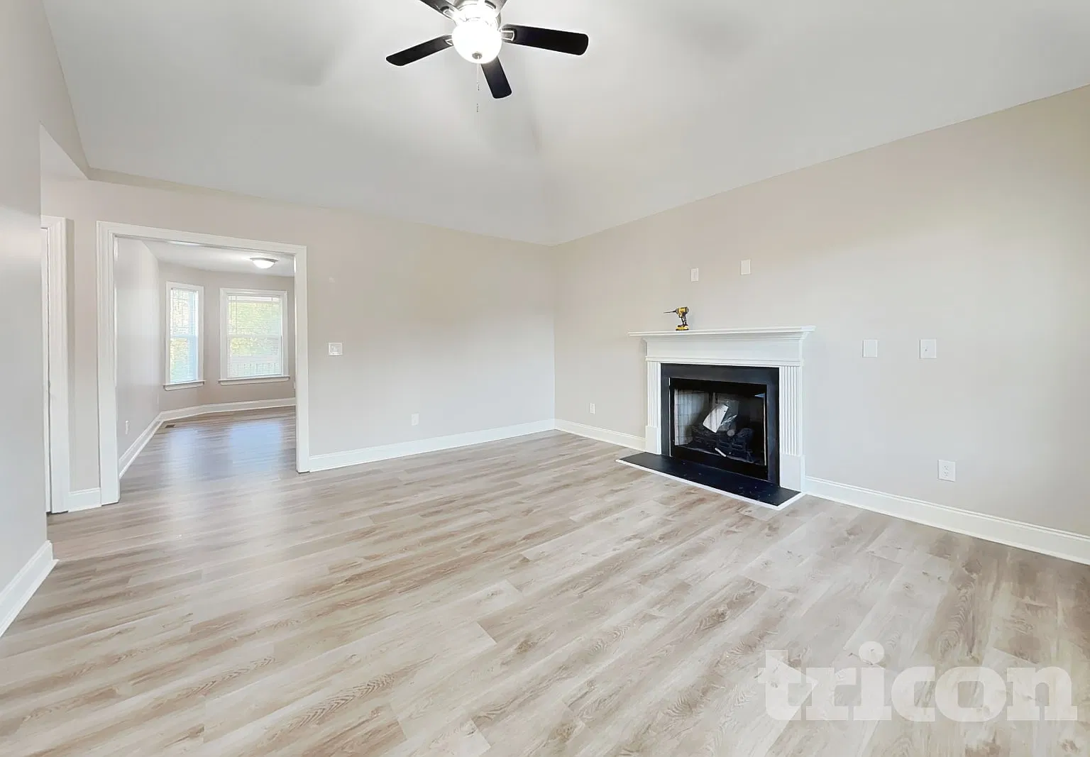 282 Oxfordshire Drive Fuquay Varina NC — Photo 2