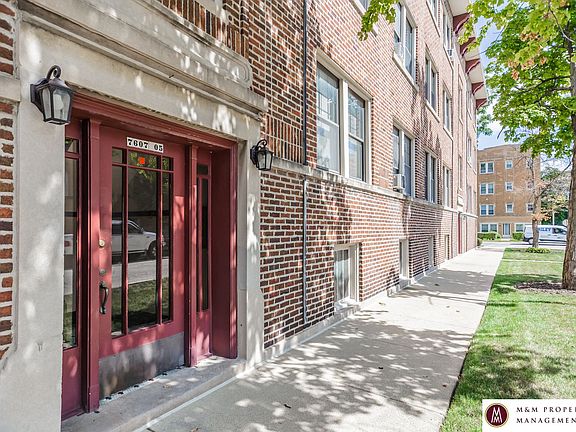 2nd image of 7601-7607 W Adams St #7607-3-3W