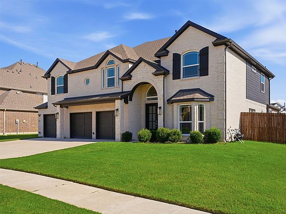 2nd image of 4608 Great Plains Way